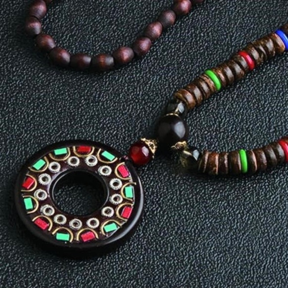 Ethnic Tribal Boho Tibetan Wood Bead Pendant NWT-